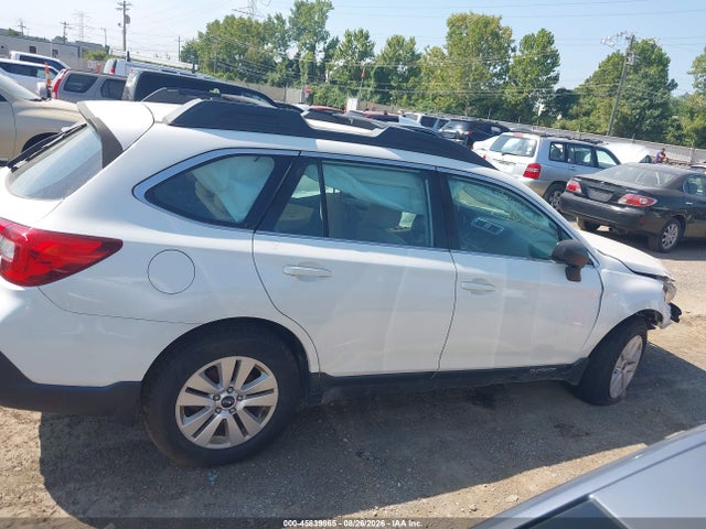 45839865 :رقم المزاد ، 4S4BSAACXJ3308001 vin ، 2018 Subaru Outback 2.5i مزاد بيع