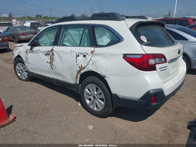 45839865 :رقم المزاد ، 4S4BSAACXJ3308001 vin ، 2018 Subaru Outback 2.5i مزاد بيع