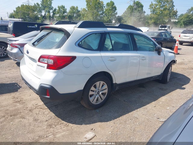 45839865 :رقم المزاد ، 4S4BSAACXJ3308001 vin ، 2018 Subaru Outback 2.5i مزاد بيع