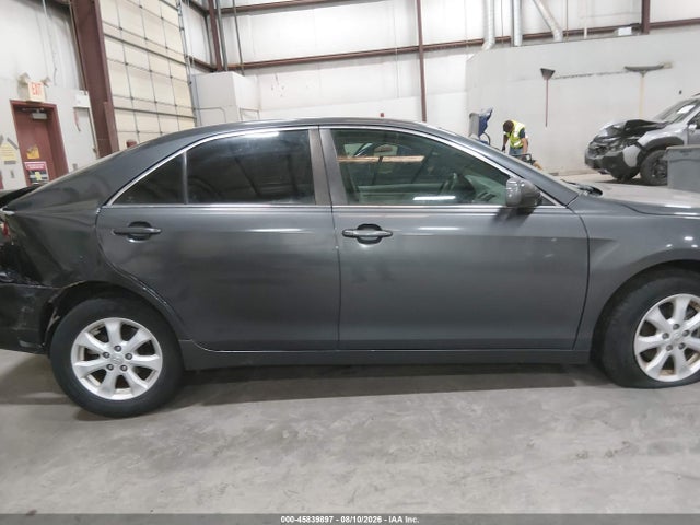 45839897 :رقم المزاد ، 4T1BF3EK3BU613434 vin ، 2011 Toyota Camry Le مزاد بيع