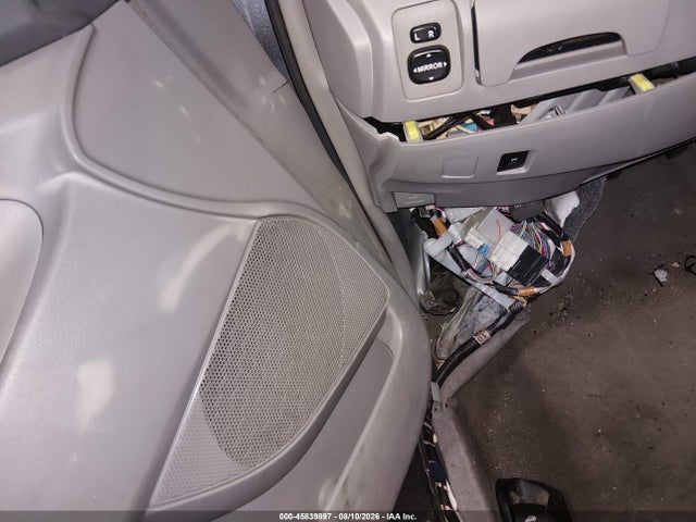 45839897 :رقم المزاد ، 4T1BF3EK3BU613434 vin ، 2011 Toyota Camry Le مزاد بيع