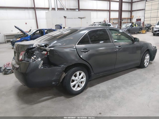 45839897 :رقم المزاد ، 4T1BF3EK3BU613434 vin ، 2011 Toyota Camry Le مزاد بيع