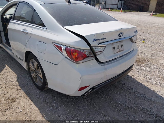 Hyundai Sonata Hybrid Limited 2015 KMHEC4A42FA124713 Image 12