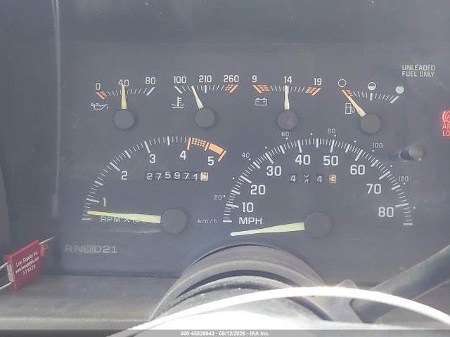 1994 Gmc Suburban C1500 მანქანა იყიდება აუქციონზე, vin: 1GKEC16K0RJ745418, აუქციონის ნომერი: 45839943