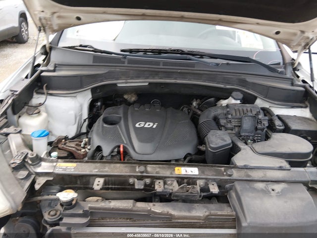 2015 Hyundai Santa Fe Sport 2.4l მანქანა იყიდება აუქციონზე, vin: 5XYZUDLB7FG263671, აუქციონის ნომერი: 45839957