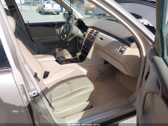 45839976 :رقم المزاد ، WDBJF65H4XA835090 vin ، 1999 Mercedes-benz E 320 مزاد بيع