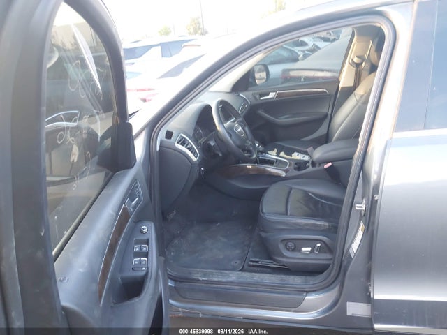 Audi Q5 2.0t Premium 2014 WA1CFAFP5EA012131 Image 5