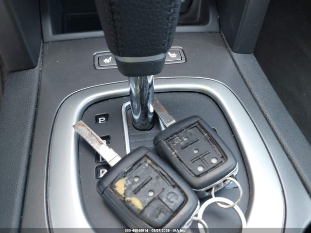 45840014 :رقم المزاد ، 6G2ER57739L156077 vin ، 2009 Pontiac G8 مزاد بيع