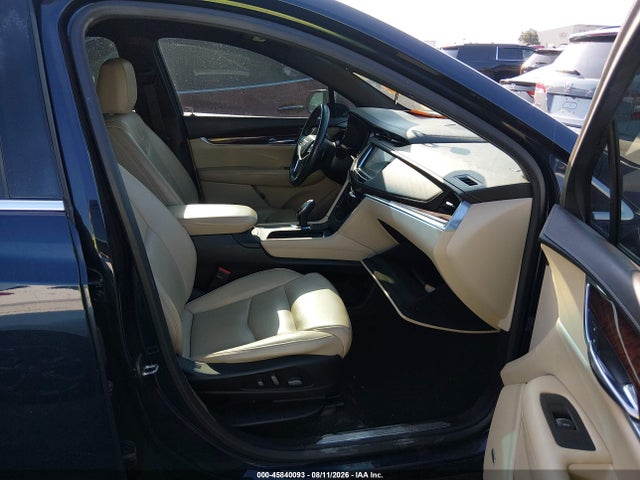 45840093 :رقم المزاد ، 1GYKNDRS0HZ274323 vin ، 2017 Cadillac Xt5 Luxury مزاد بيع