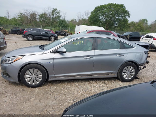 Продаж на аукціоні авто 2016 Hyundai Sonata Hybrid Se, vin: KMHE24L10GA038548, номер лоту: 45840113