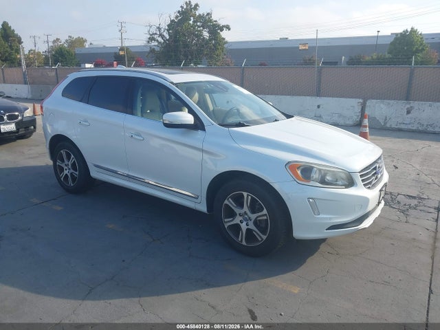 45840128 :رقم المزاد ، YV4902RK8F2631046 vin ، 2015 Volvo Xc60 T6 مزاد بيع