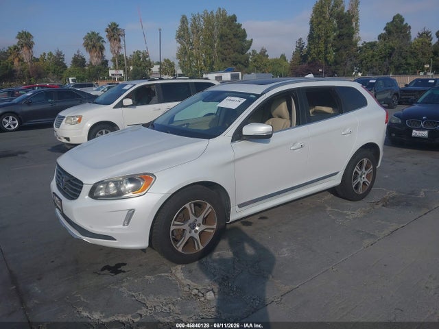 45840128 :رقم المزاد ، YV4902RK8F2631046 vin ، 2015 Volvo Xc60 T6 مزاد بيع