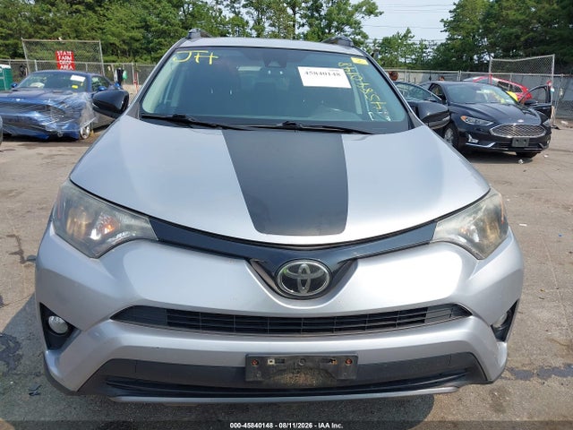 Продажа на аукционе авто 2018 Toyota Rav4 Adventure, vin: 2T3RFREV5JW702326, номер лота: 45840148