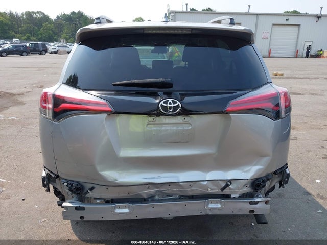 Продажа на аукционе авто 2018 Toyota Rav4 Adventure, vin: 2T3RFREV5JW702326, номер лота: 45840148