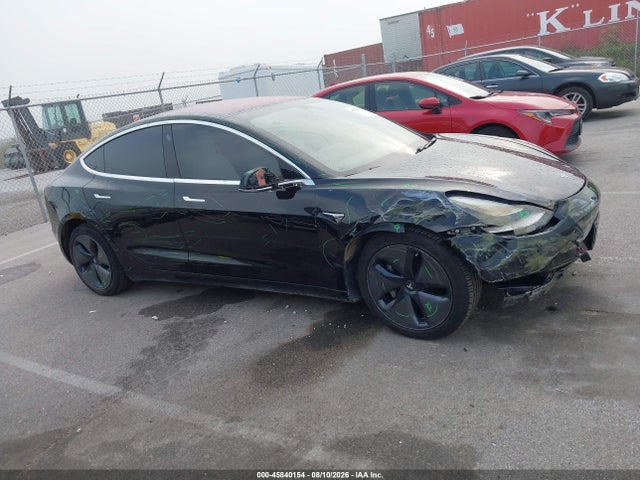Tesla Model 3 Long Range/performance 2018 5YJ3E1EB1JF184320 Image 13