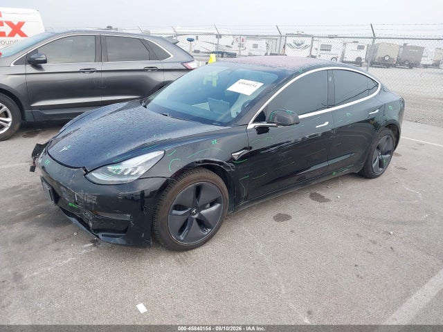 Tesla Model 3 Long Range/performance 2018 5YJ3E1EB1JF184320 Image 2