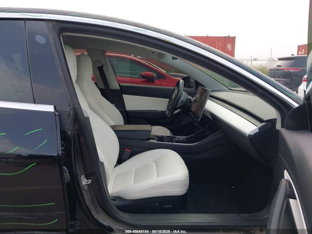 Tesla Model 3 Long Range/performance 2018 5YJ3E1EB1JF184320 Image 5