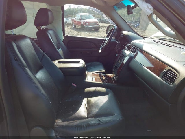 Продажа на аукционе авто 2010 Chevrolet Tahoe Ltz, vin: 1GNUKCE06AR111503, номер лота: 45840187