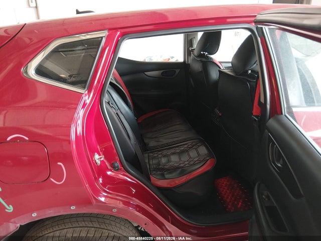 45840225 :رقم المزاد ، JN1BJ1CR1JW267431 vin ، 2018 Nissan Rogue Sport S مزاد بيع