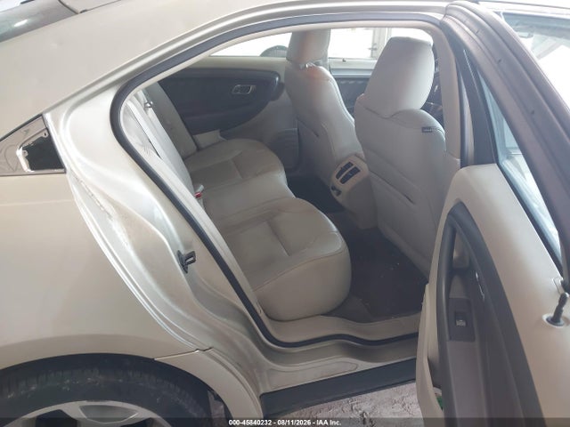 45840232 :رقم المزاد ، 1FAHP2HW6BG119156 vin ، 2011 Ford Taurus Sel مزاد بيع