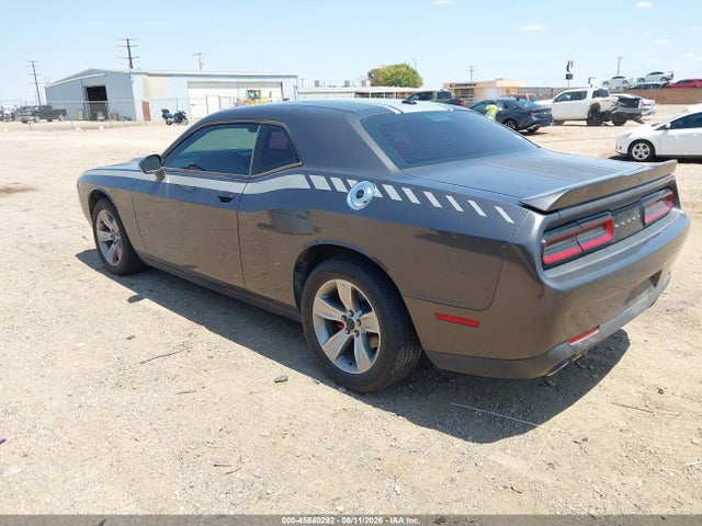 Dodge Challenger Sxt 2019 2C3CDZAGXKH687542 Image 3
