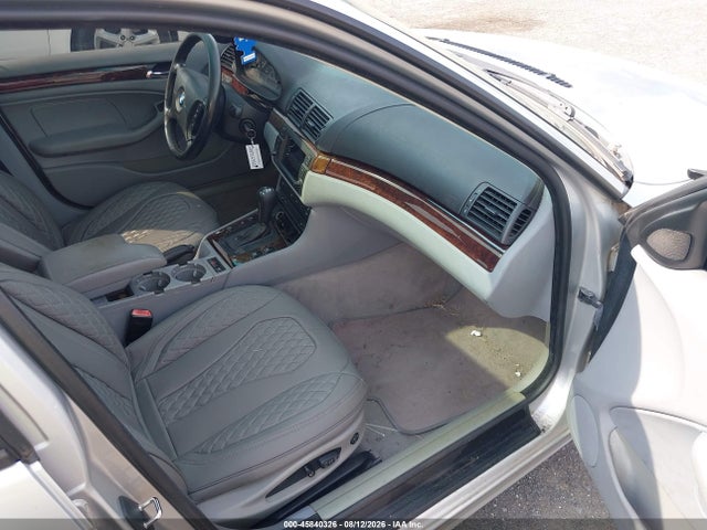 Продажа на аукционе авто 2005 Bmw 325i, vin: WBAET37445NJ86219, номер лота: 45840326