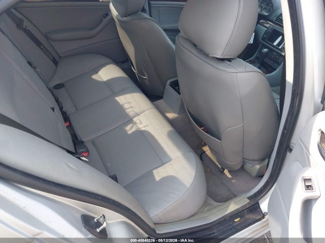 Продажа на аукционе авто 2005 Bmw 325i, vin: WBAET37445NJ86219, номер лота: 45840326