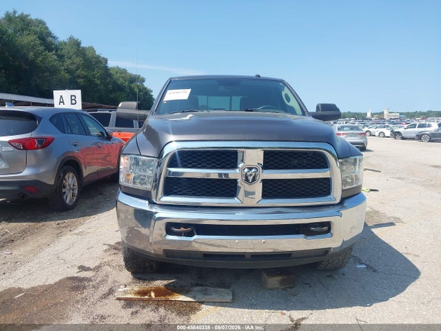 45840338 :رقم المزاد ، 3C6UR5DL5FG610609 vin ، 2015 Ram 2500 Slt مزاد بيع