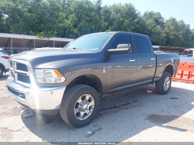 45840338 :رقم المزاد ، 3C6UR5DL5FG610609 vin ، 2015 Ram 2500 Slt مزاد بيع