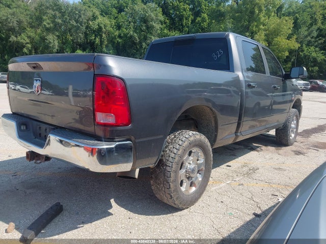 45840338 :رقم المزاد ، 3C6UR5DL5FG610609 vin ، 2015 Ram 2500 Slt مزاد بيع