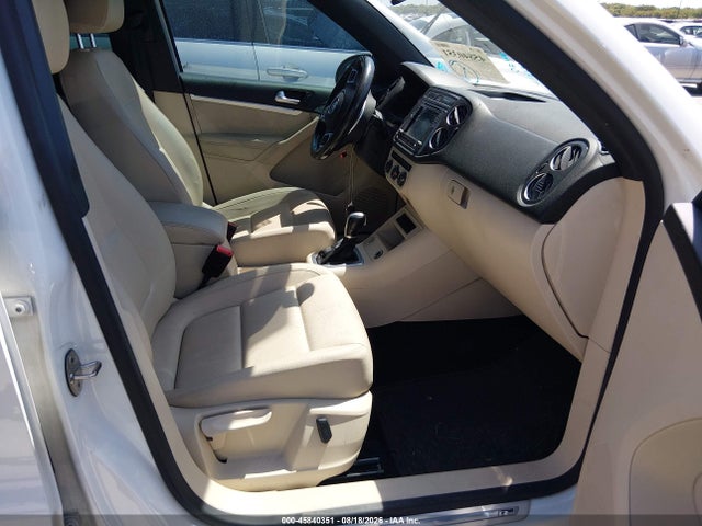 WVGAV7AX5GW087293 Volkswagen Tiguan R-line