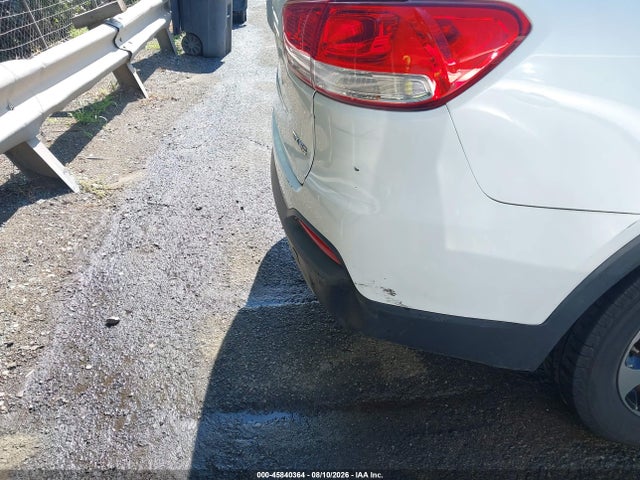 Продажа на аукционе авто 2016 Kia Sorento 3.3l Ex, vin: 5XYPH4A55GG174983, номер лота: 45840364