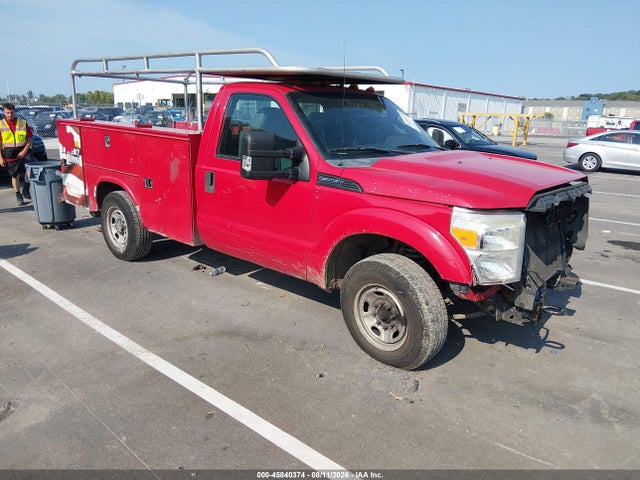 45840374 :رقم المزاد ، 1FDBF3E66CEB66807 vin ، 2012 Ford F-350 Chassis Xl مزاد بيع