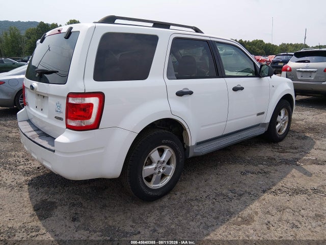 45840385 :رقم المزاد ، 1FMCU93118KC68335 vin ، 2008 Ford Escape Xlt مزاد بيع