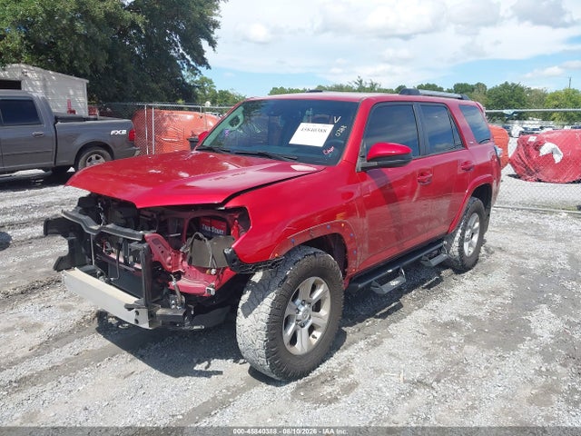 Toyota 4RUNNER SR5 2022 JTEEU5JR7N5266187 Image 2