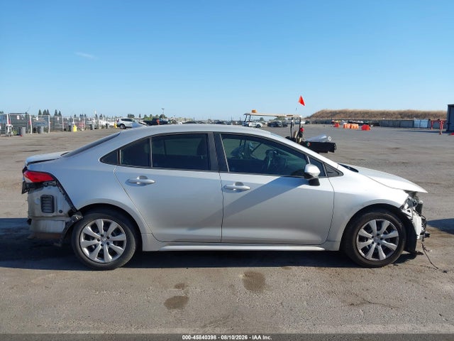 5YFEPRAE5LP031481 Toyota COROLLA LE