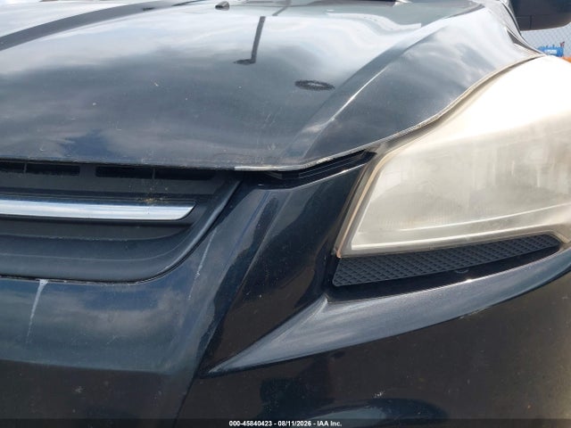 Продаж на аукціоні авто 2014 Ford Escape Se, vin: 1FMCU9G97EUB70801, номер лоту: 45840423
