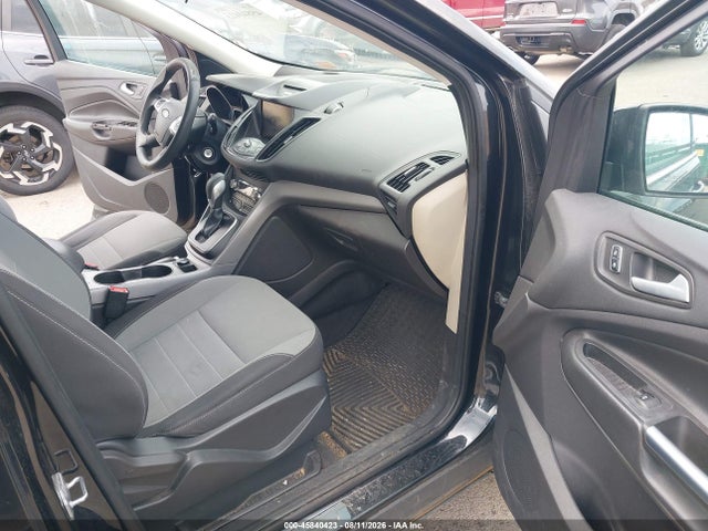 Продаж на аукціоні авто 2014 Ford Escape Se, vin: 1FMCU9G97EUB70801, номер лоту: 45840423