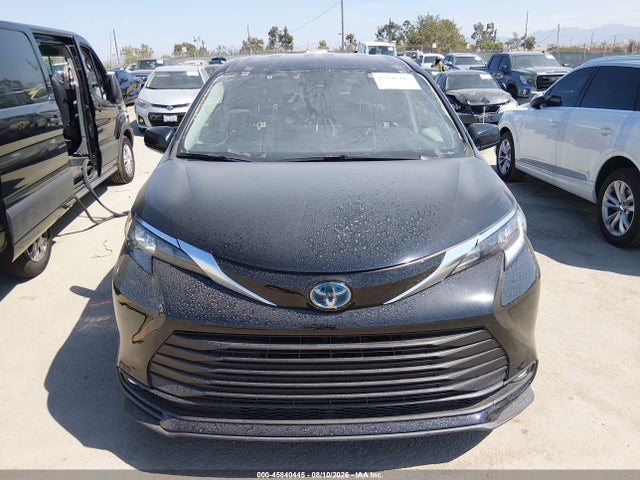 Toyota SIENNA LE 2022 5TDKRKEC6NS123982 Image 12