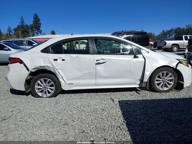 JTDBDMHE9R3008453 Toyota Corolla Hybrid Le