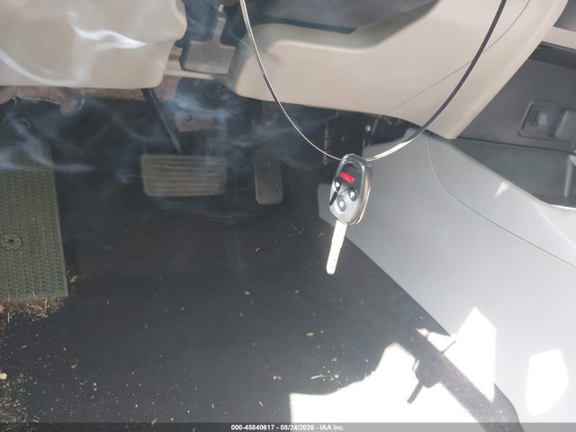 45840617 :رقم المزاد ، 19XFB2F53CE050860 vin ، 2012 Honda Civic Lx مزاد بيع