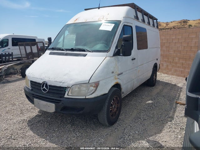 2004 Dodge Sprinter Van 2500 მანქანა იყიდება აუქციონზე, vin: WD2PD644445655112, აუქციონის ნომერი: 45840637