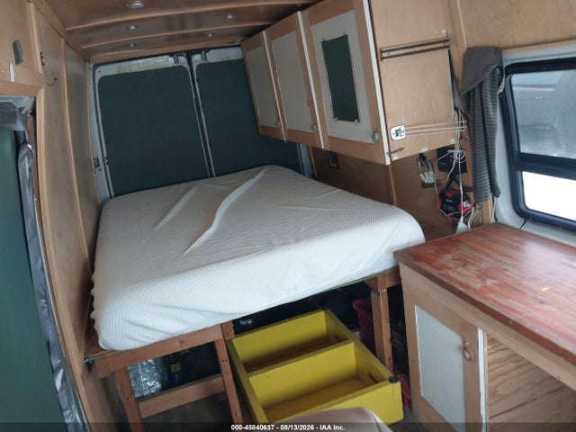 2004 Dodge Sprinter Van 2500 მანქანა იყიდება აუქციონზე, vin: WD2PD644445655112, აუქციონის ნომერი: 45840637