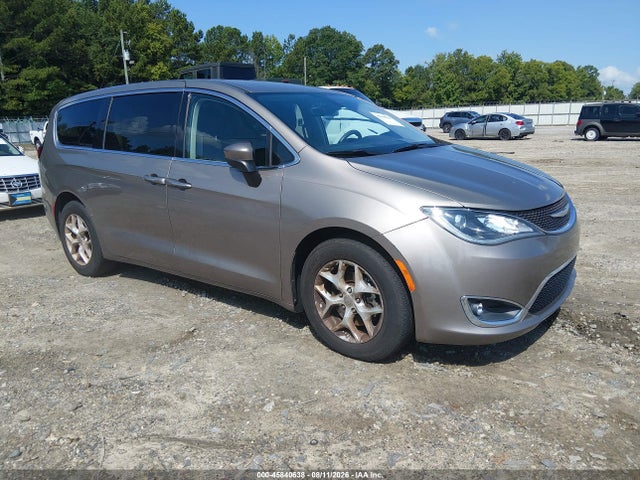 Aukcja sprzedaży 2017 Chrysler Pacifica Touring Plus, vin: 2C4RC1BG0HR795969, numer aukcji: 45840638