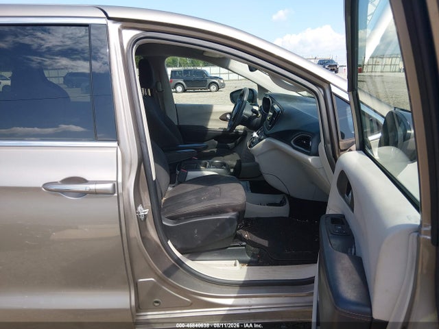 Aukcja sprzedaży 2017 Chrysler Pacifica Touring Plus, vin: 2C4RC1BG0HR795969, numer aukcji: 45840638