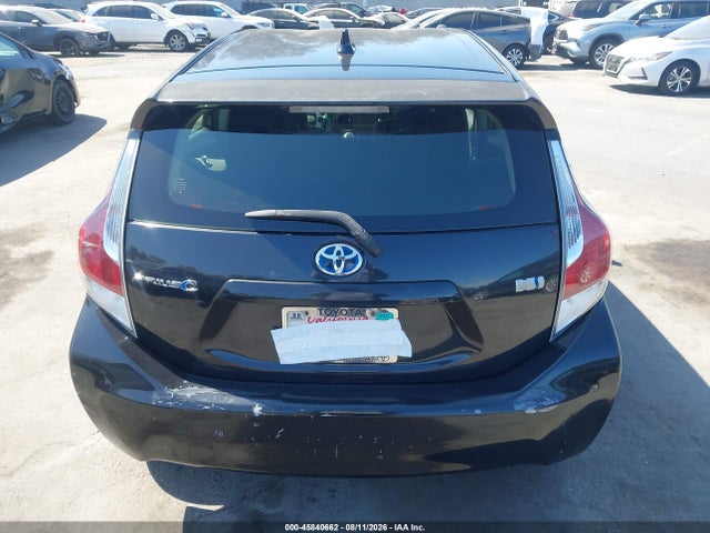 Toyota Prius C One 2016 JTDKDTB35G1129927 Image 17