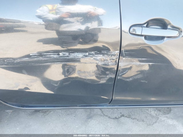 Toyota Prius C One 2016 JTDKDTB35G1129927 Image 18