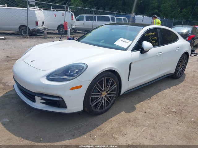WP0AB2A70JL134495 Porsche Panamera 4s