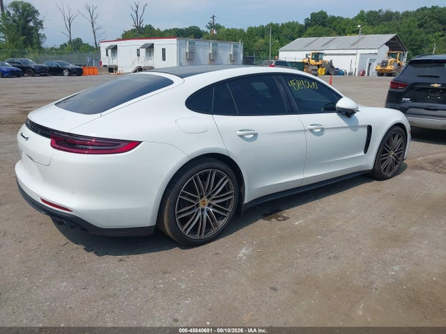 WP0AB2A70JL134495 Porsche Panamera 4s