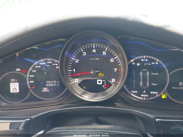 WP0AB2A70JL134495 Porsche Panamera 4s